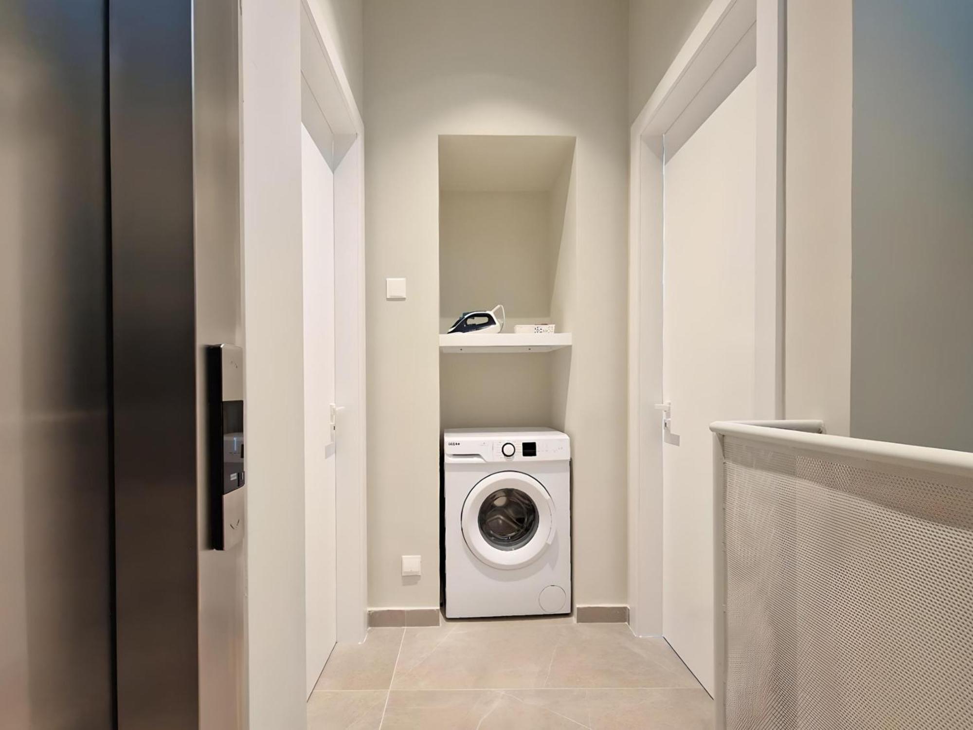Aeon Residences - In The Heart Of Ferienhaus Paphos